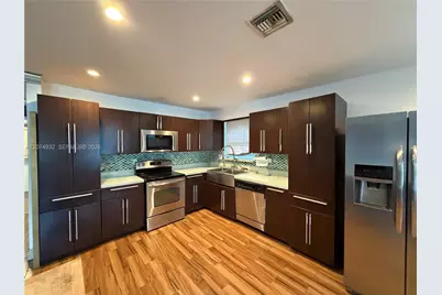56 NW 39th St #56, Miami, FL 33127 - Photo 5
