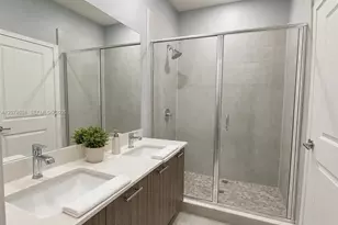 4619 NW 84th Ave, Doral, FL 33166 - Photo 7