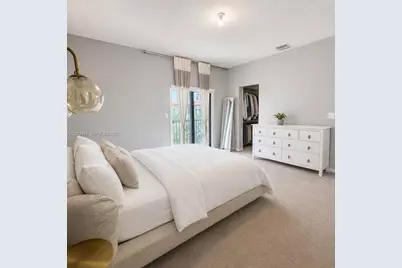 4619 NW 84th Ave, Doral, FL 33166 - Photo 5
