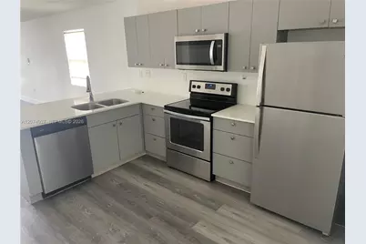 2290 SW 58th Ave, Miami, FL 33155 - Photo 5