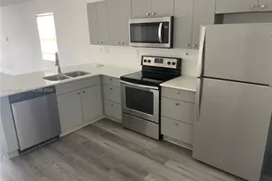 2290 SW 58th Ave, Miami, FL 33155 - Photo 5