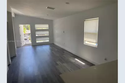 2290 SW 58th Ave, Miami, FL 33155 - Photo 3
