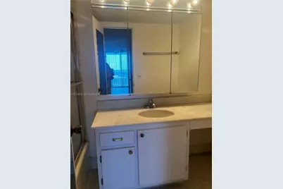 2750 NE 183rd St #807, Aventura, FL 33160 - Photo 7