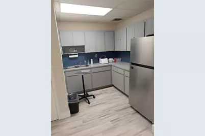 9495 SW 72nd St, Miami, FL 33173 - Photo 7