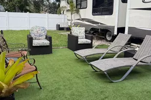 400 NE 3rd St, Pompano Beach, FL 33060 - Photo 15