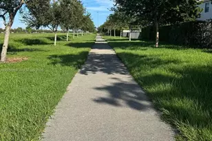 19301 NE 8th Ct, Miami, FL 33179 - Photo 29