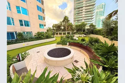 400 S Pointe Dr #505, Miami Beach, FL 33139 - Photo 35