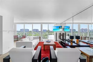 400 South Pointe Dr, Miami Beach, FL 33139 - Photo 1