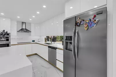 1593 Barbarie Ln, West Palm Beach, FL 33417 - Photo 11