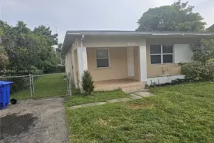 6112 SW 32nd St, Miramar, FL 33023 - Photo 1