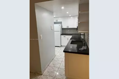 1990 Marseille Dr #206, Miami Beach, FL 33141 - Photo 9