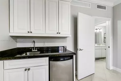 703 Del Sol Cir #703, Tequesta, FL 33469 - Photo 23