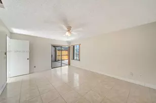 5223 Gate Lake Rd, Tamarac, FL 33319 - Photo 23
