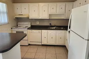 6550 Royal Palm Blvd, Margate, FL 33063 - Photo 3