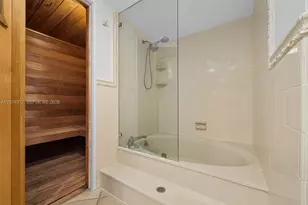 201 Crandon Blvd, Key Biscayne, FL 33149 - Photo 21