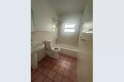 12205 SW 263rd Ter, Homestead, FL 33032 - Photo 7