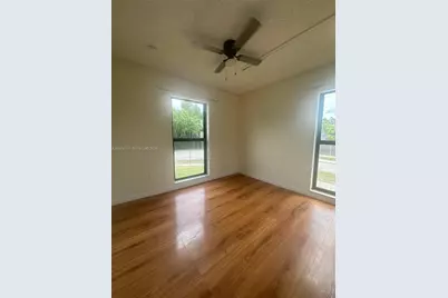 12205 SW 263rd Ter, Homestead, FL 33032 - Photo 9