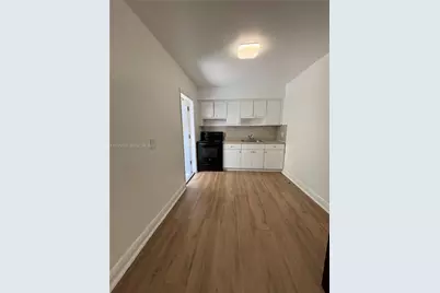 951 SW 5th St #1, Miami, FL 33130 - Photo 1