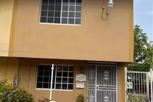 627 W 68th St, Hialeah, FL 33014 - Photo 1