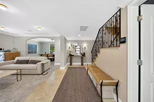 1043 Alfonso Ave, Coral Gables, FL 33146 - Photo 5