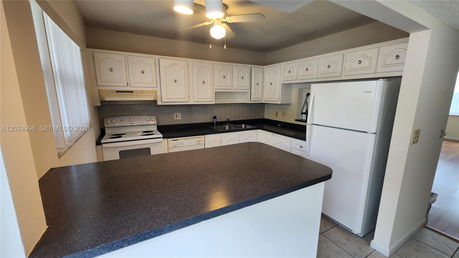 6550 Royal Palm Blvd #112A - 6550 Royal Palm Blvd #112A, Margate, FL 33063 Luxury Property | Jose Angel Pina