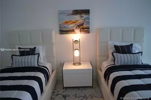 17301 Biscayne Blvd, North Miami Beach, FL 33160 - Photo 15