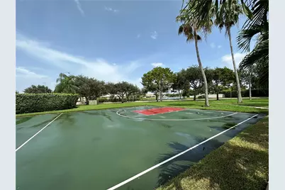 2403 SW 106th Ave, Miramar, FL 33025 - Photo 13