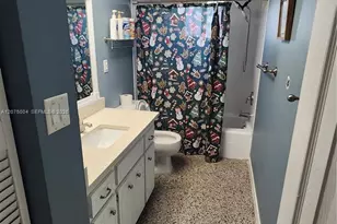 482 NE 8th Ave, Deerfield Beach, FL 33441 - Photo 11