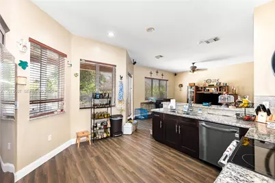 20562 SW 324 St, Homestead, FL 33030 - Photo 41
