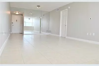 [Address not provided], Miami, FL 33179 - Photo 3