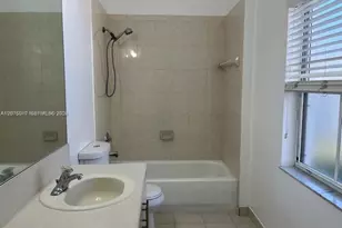 2315 NE 37th Rd, Homestead, FL 33033 - Photo 7