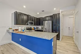 10892 SW 235th Ln, Homestead, FL 33032 - Photo 9