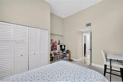 203 Poinciana Dr #103, Sunny Isles Beach, FL 33160 - Photo 63