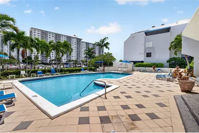 203 Poinciana Dr #103, Sunny Isles Beach, FL 33160 - Photo 89