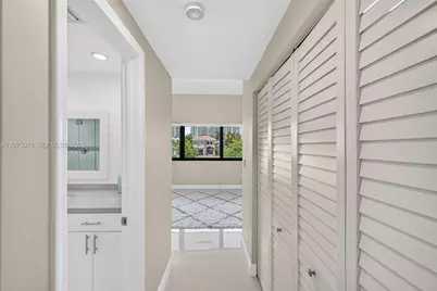 203 Poinciana Dr #103, Sunny Isles Beach, FL 33160 - Photo 47