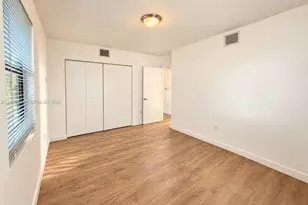 1440 SW 42nd St, Miami, FL 33134 - Photo 13