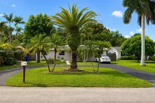 1720 SW 4th St, Fort Lauderdale, FL 33312 - Photo 3
