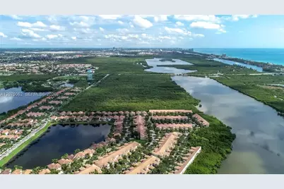 1140 Oysterwood St, Hollywood, FL 33019 - Photo 43