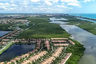 1140 Oysterwood St, Hollywood, FL 33019 - Photo 43