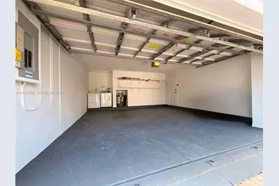 1140 Oysterwood St, Hollywood, FL 33019 - Photo 39