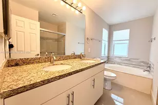 1140 Oysterwood St, Hollywood, FL 33019 - Photo 21