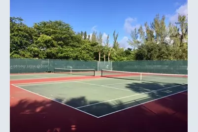 1140 Oysterwood St, Hollywood, FL 33019 - Photo 53