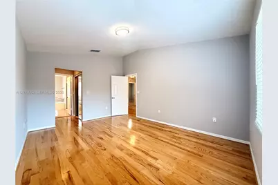 1140 Oysterwood St, Hollywood, FL 33019 - Photo 17