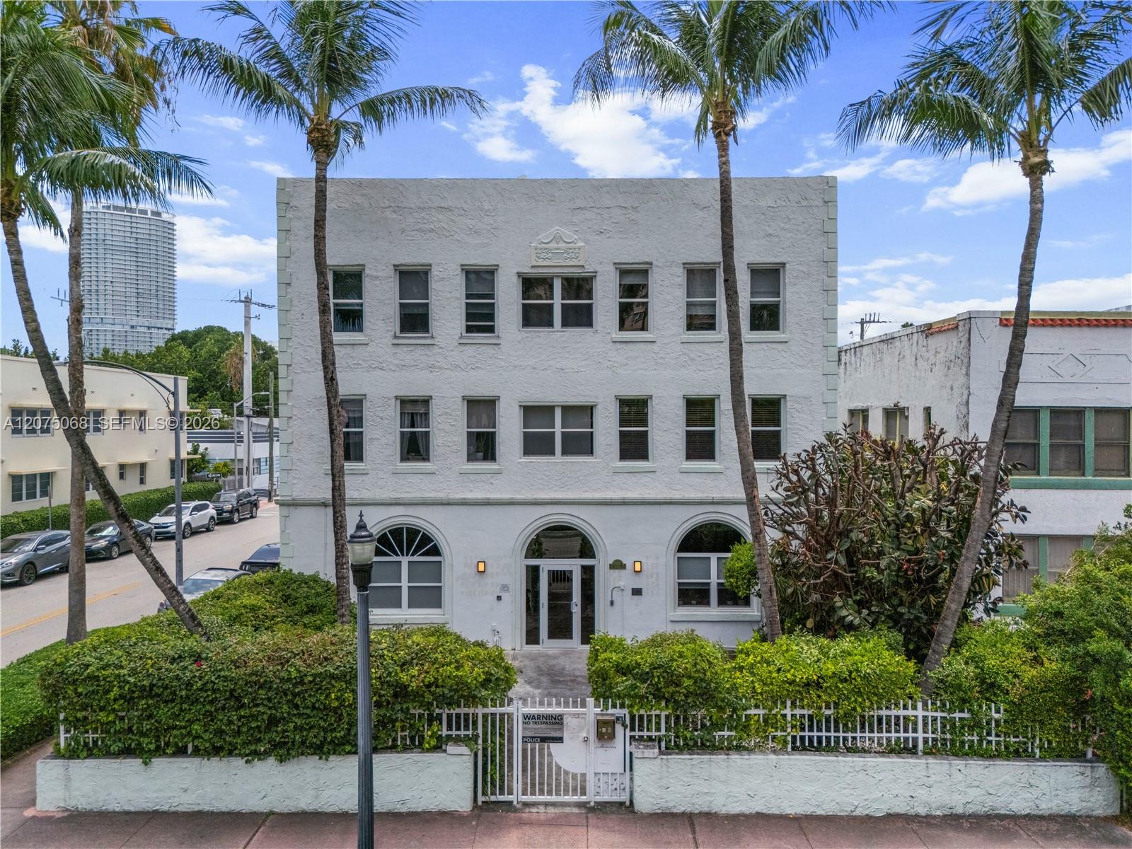802 Euclid Ave #305 - 802 Euclid Ave #305, Miami Beach, FL 33139 Luxury Property | Jose Angel Pina