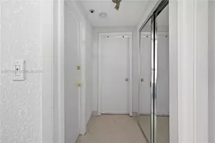 802 Euclid Ave, Miami Beach, FL 33139 - Photo 13