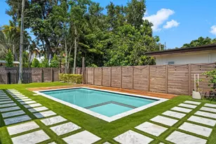 235 NE 90th St, El Portal, FL 33138 - Photo 59