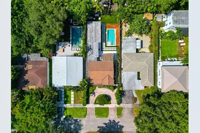 235 NE 90th St, El Portal, FL 33138 - Photo 65