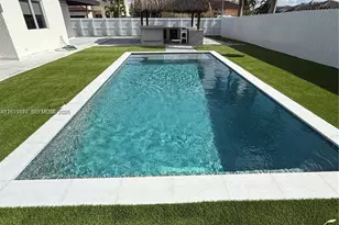 15624 SW 20th St, Miami, FL 33185 - Photo 3