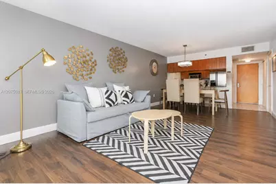 1200 Brickell Bay Dr #3207, Miami, FL 33131 - Photo 3