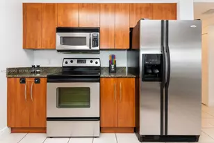 1200 Brickell Bay Dr, Miami, FL 33131 - Photo 11